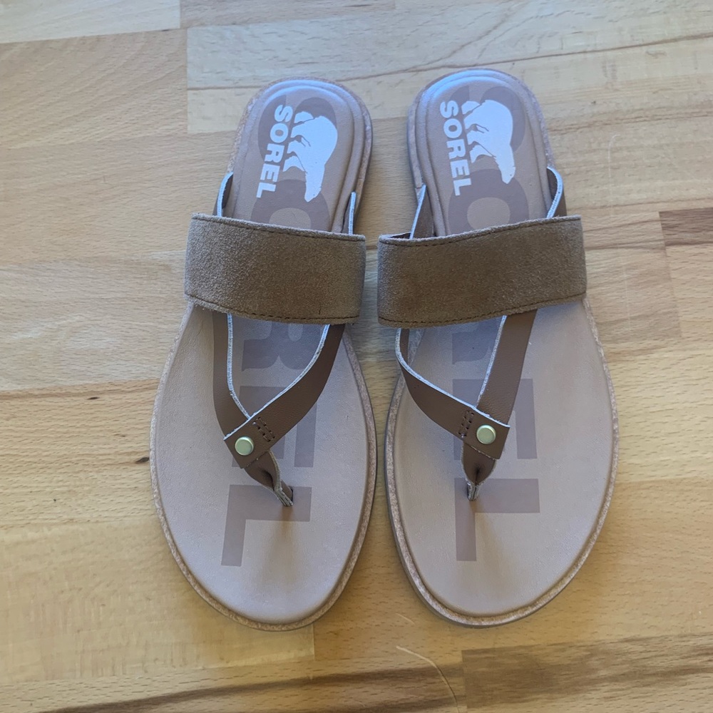 Sorel sandals size 6